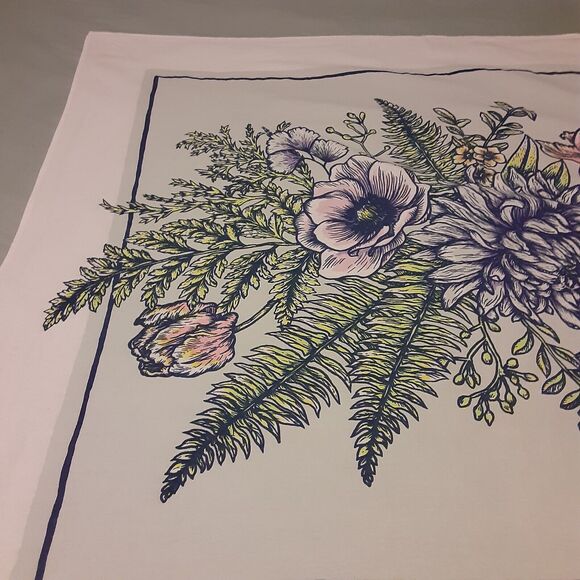 Earthbound Trading co Tablecloth/ Topper Note Floral 100% Cotton - Picture 6 of 11